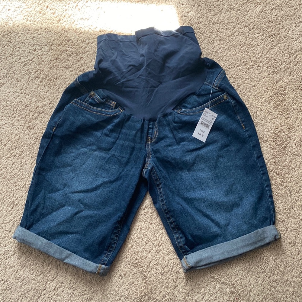 NWT Indigo Blue Jean Shorts - Medium